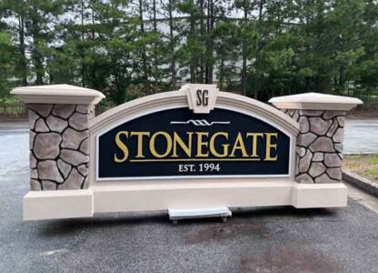 Stonegate Sign Monument DE