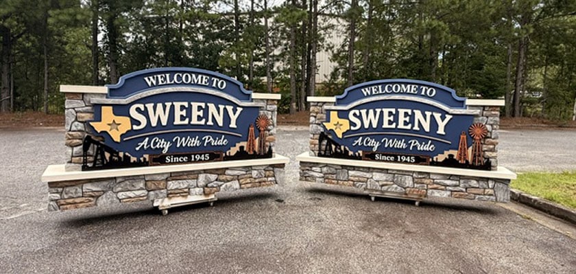 Sweeny, TX City Entrance Sign Monuments