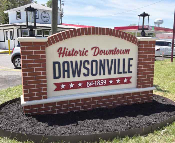 Historic Downtown Dawsonville Break-away Sign Monument